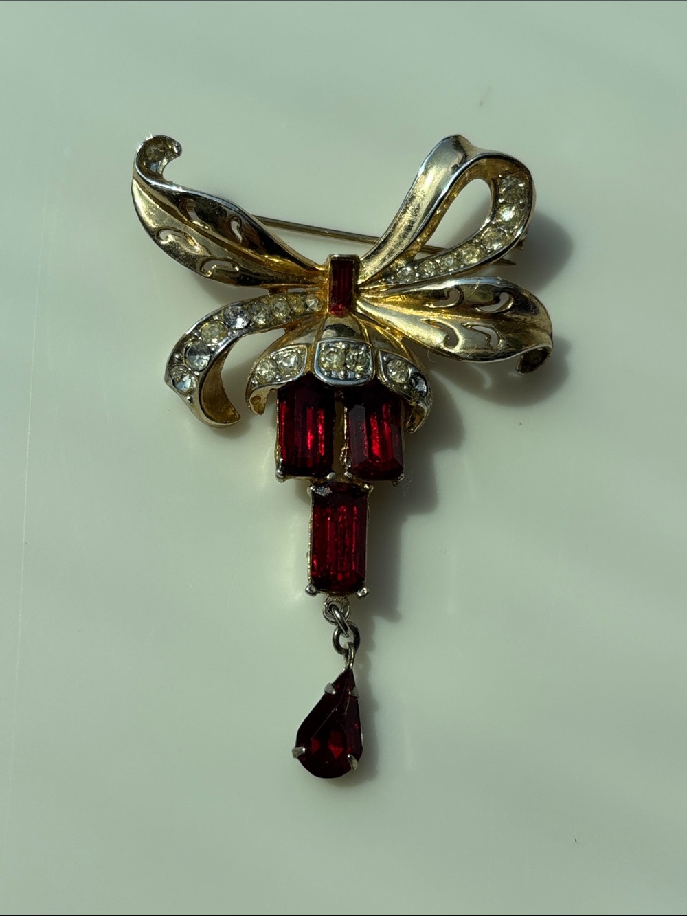 Coro Vintage Gold-Tone Bow Brooch with Red Crystal Drops